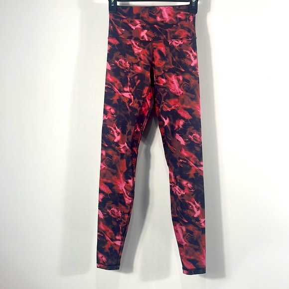 LULULEMON Size 4, Align Pants, Leggings, Black, Pink, Yoga, High Rise - Picture 7 of 7